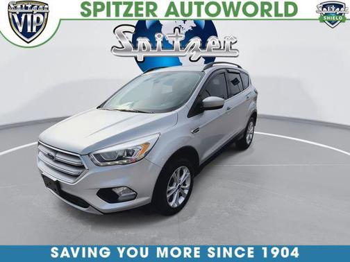 Ingot Silver Metallic 2018 Ford Escape SEL