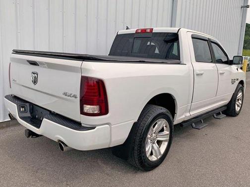 2016 RAM 1500 Sport