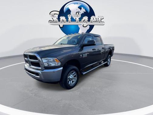 2018 RAM 3500 Tradesman Crew Cab 4x4 6'4' Box