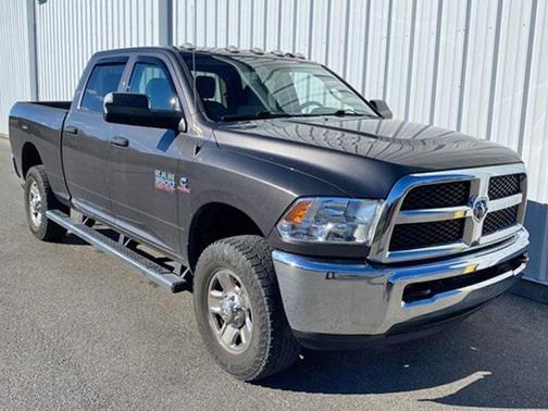 2018 RAM 3500 Tradesman Crew Cab 4x4 6'4' Box