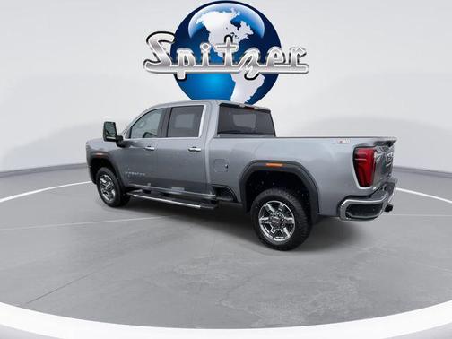 2026 GMC Sierra 2500 SLT
