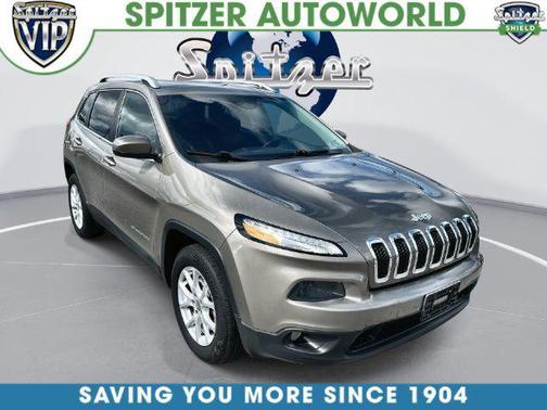 Light Brownstone Pearlcoat 2016 Jeep Cherokee Latitude