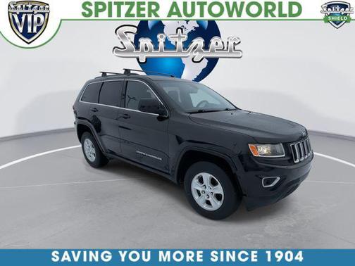 Brilliant Black Crystal Pearlcoat 2016 Jeep Grand Cherokee Laredo