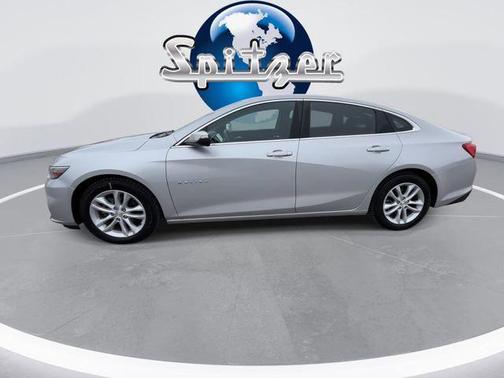 2017 Chevrolet Malibu 1LT