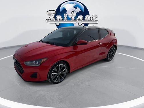 2019 Hyundai Veloster 2