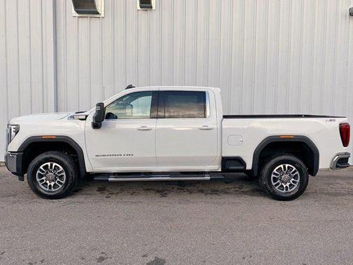 2026 GMC Sierra 2500 SLE