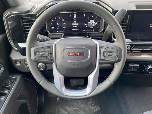 2026 GMC Sierra 2500 SLE