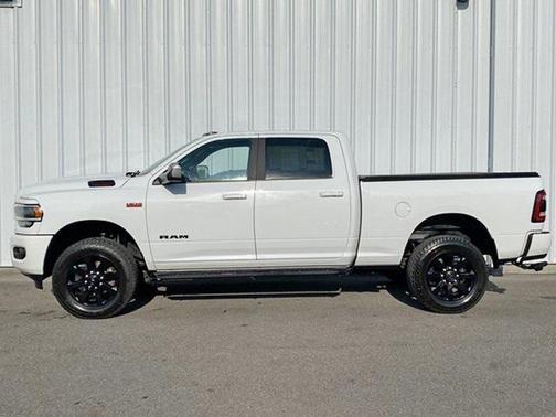 2021 RAM 2500 Big Horn Crew Cab 4x4 6'4' Box