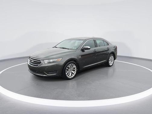2019 Ford Taurus Limited