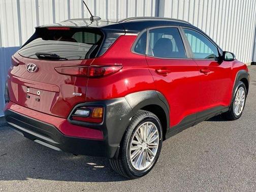 2020 Hyundai KONA SEL