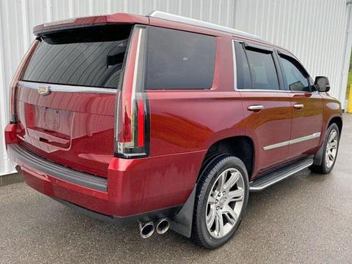 2016 Cadillac Escalade Luxury
