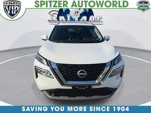 Pearl White Tricoat 2022 Nissan Rogue SV