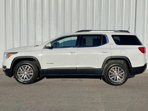 2017 GMC Acadia SLE-2