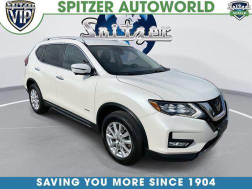 Pearl White Tricoat 2019 Nissan Rogue Hybrid SL