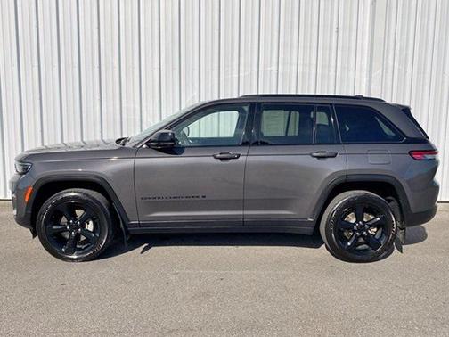 2024 Jeep Grand Cherokee Altitude