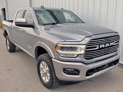 2022 RAM 2500 Laramie Crew Cab 4x4 6'4' Box