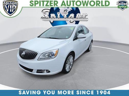 Summit White 2013 Buick Verano Base