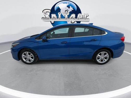 2016 Chevrolet Cruze LT Auto