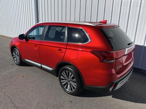 2020 Mitsubishi Outlander SEL