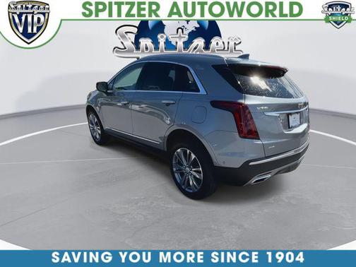 Argent Silver Metallic 2026 Cadillac XT5 Premium Luxury
