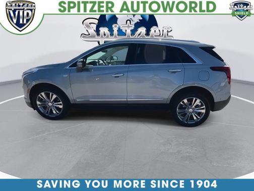 Argent Silver Metallic 2026 Cadillac XT5 Premium Luxury