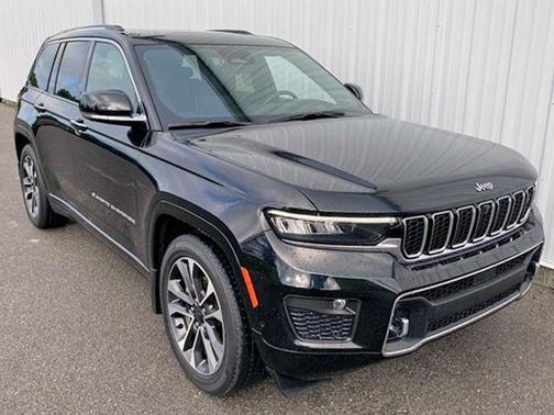 2022 Jeep Grand Cherokee Overland