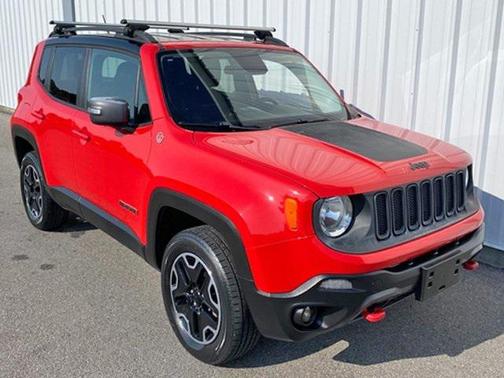 2016 Jeep Renegade Trailhawk