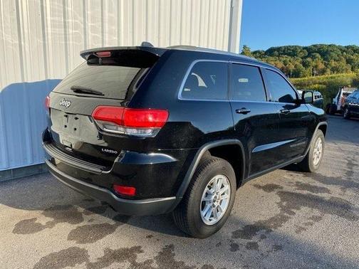 2018 Jeep Grand Cherokee Laredo E