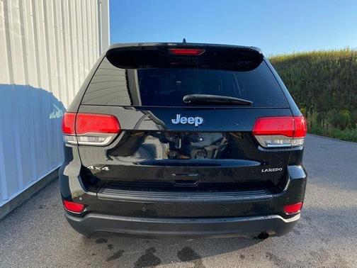 2018 Jeep Grand Cherokee Laredo E