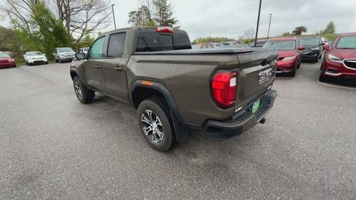 Deep Bronze Metallic 2025 GMC Canyon AT4