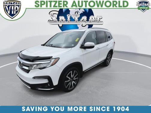 Platinum White Pearl 2022 Honda Pilot Touring 8-Passenger