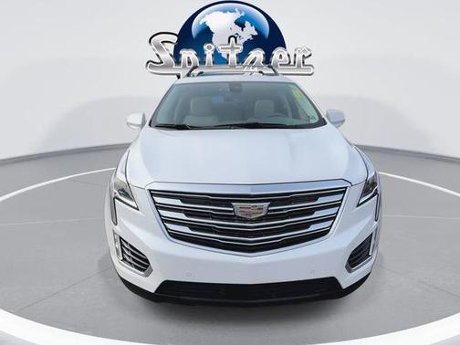 Crystal White Tricoat 2017 Cadillac XT5 Premium Luxury