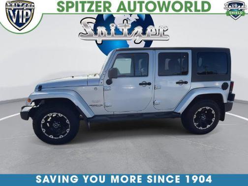 Bright Silver Metallic Clearcoat 2011 Jeep Wrangler Unlimited Sahara