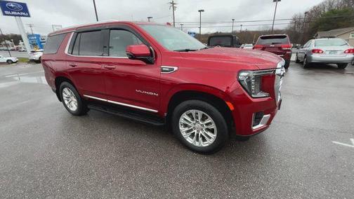 Cayenne Red Tintcoat 2022 GMC Yukon SLT