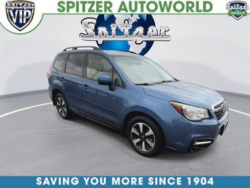 Quartz Blue Pearl 2017 Subaru Forester 2.5i Premium