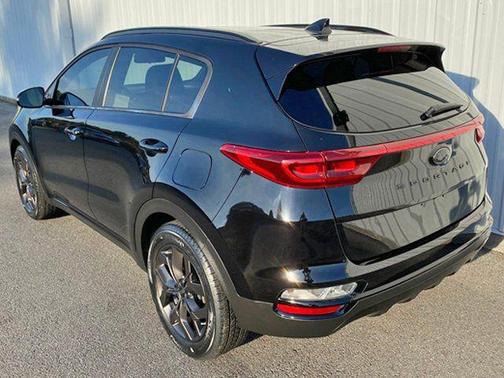 2022 Kia Sportage S
