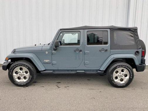2014 Jeep Wrangler Unlimited Sahara