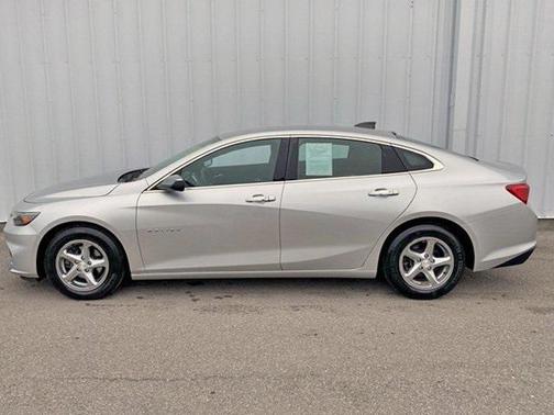 2017 Chevrolet Malibu 1LS