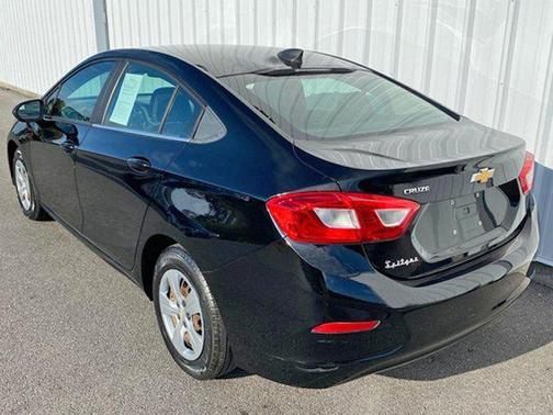 2016 Chevrolet Cruze LS Auto