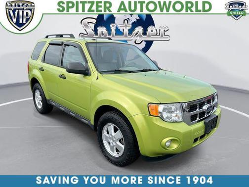 Lime Squeeze Metallic 2012 Ford Escape XLT