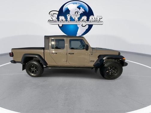 2020 Jeep Gladiator Sport