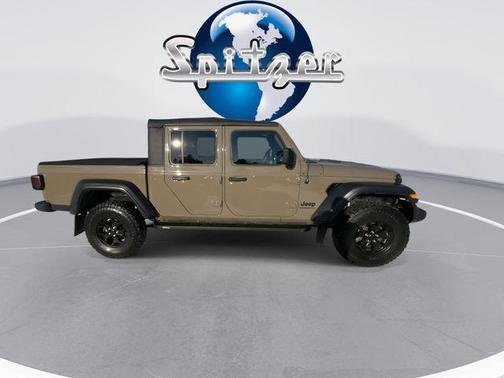 2020 Jeep Gladiator Sport
