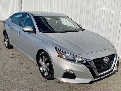 2021 Nissan Altima S FWD
