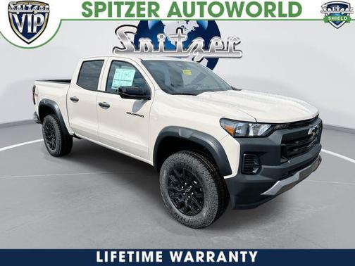 White Sands 2026 Chevrolet Colorado Trail Boss
