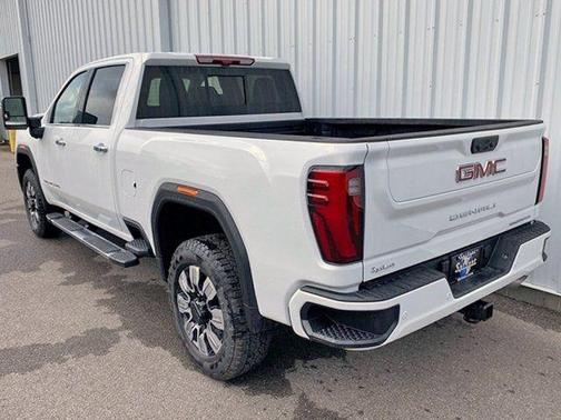 Summit White 2026 GMC Sierra 2500 Denali