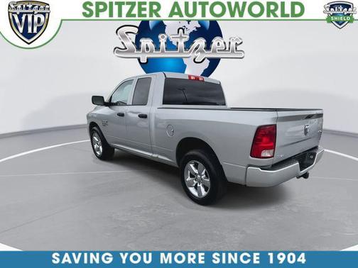 Bright Silver Metallic Clearcoat 2019 RAM 1500 Express