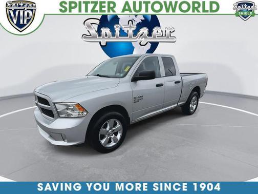 Bright Silver Metallic Clearcoat 2019 RAM 1500 Express