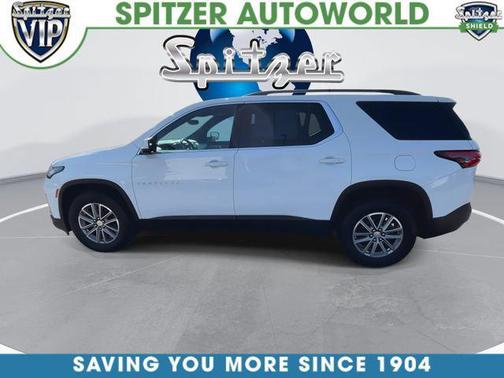 Summit White 2023 Chevrolet Traverse LT Cloth