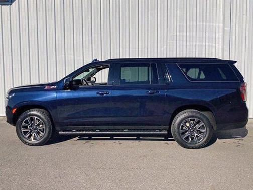 2021 Chevrolet Suburban 4WD Z71