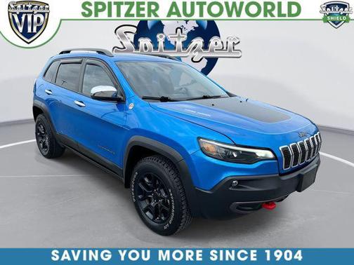 Hydro Blue Pearlcoat 2021 Jeep Cherokee Trailhawk